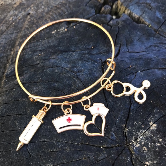 Nurse/doctor charms bracelet - Picture 3 of 8